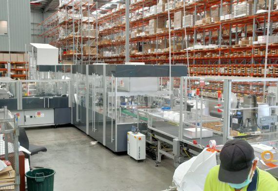 QS Warehouse AU - Carton wrap (finished order unload)